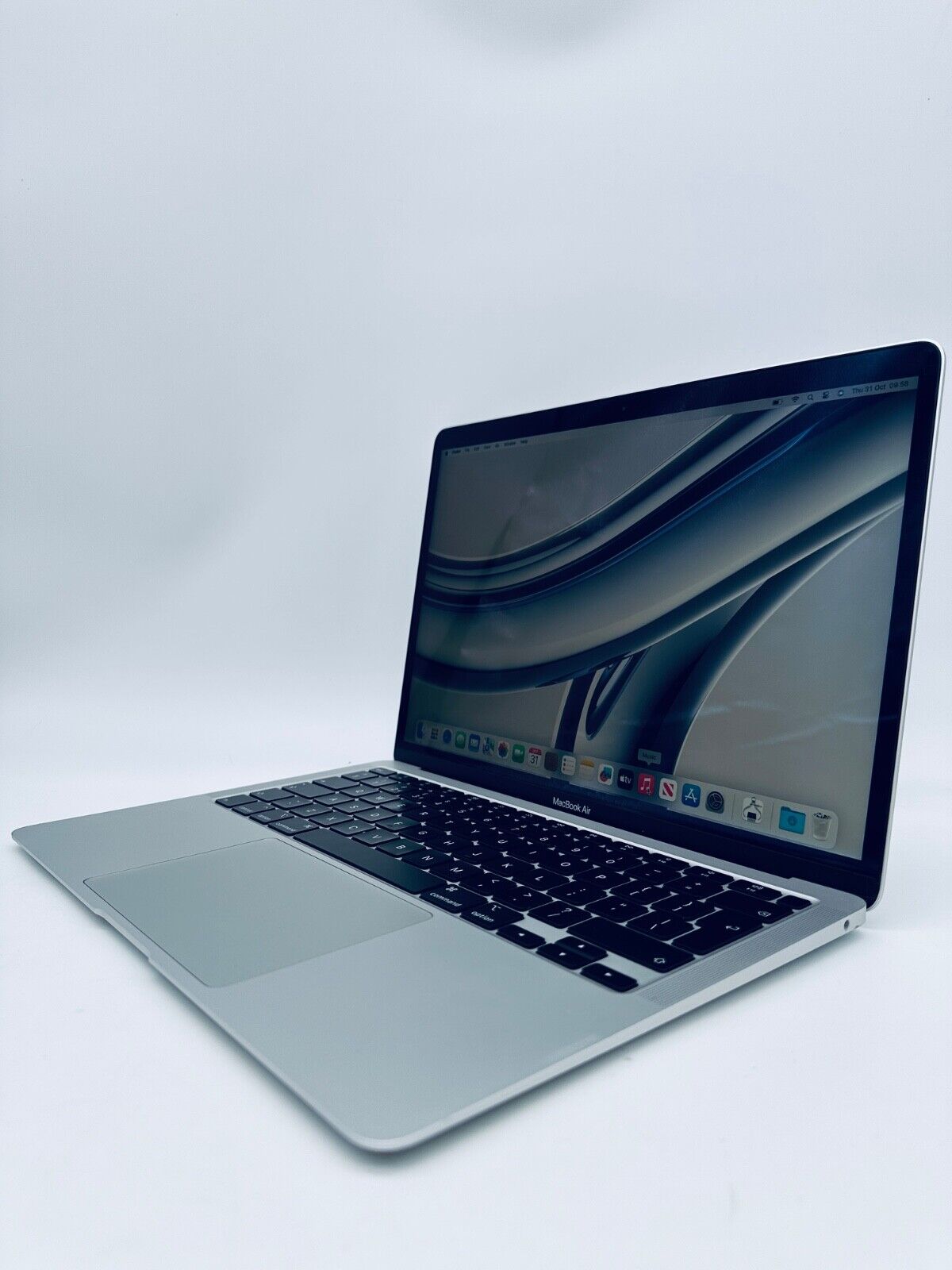 Apple MacBook Air 13-Inch Retina 2020 Intel i3 CPU, 8GB Ram 256GB SSD In Silver