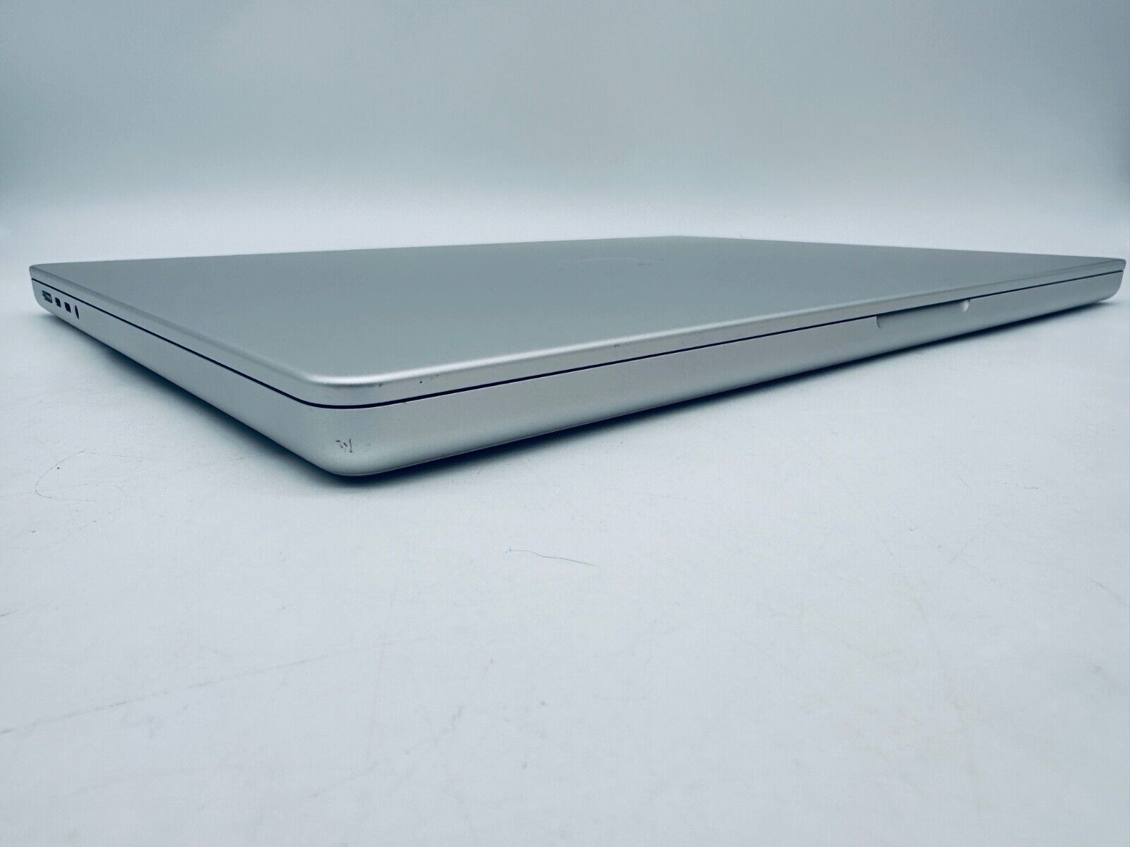 Apple MacBook Pro 16" 2021 M1 Max 10-Core CPU, 32-Core GPU 32GB 4TB SSD Silver
