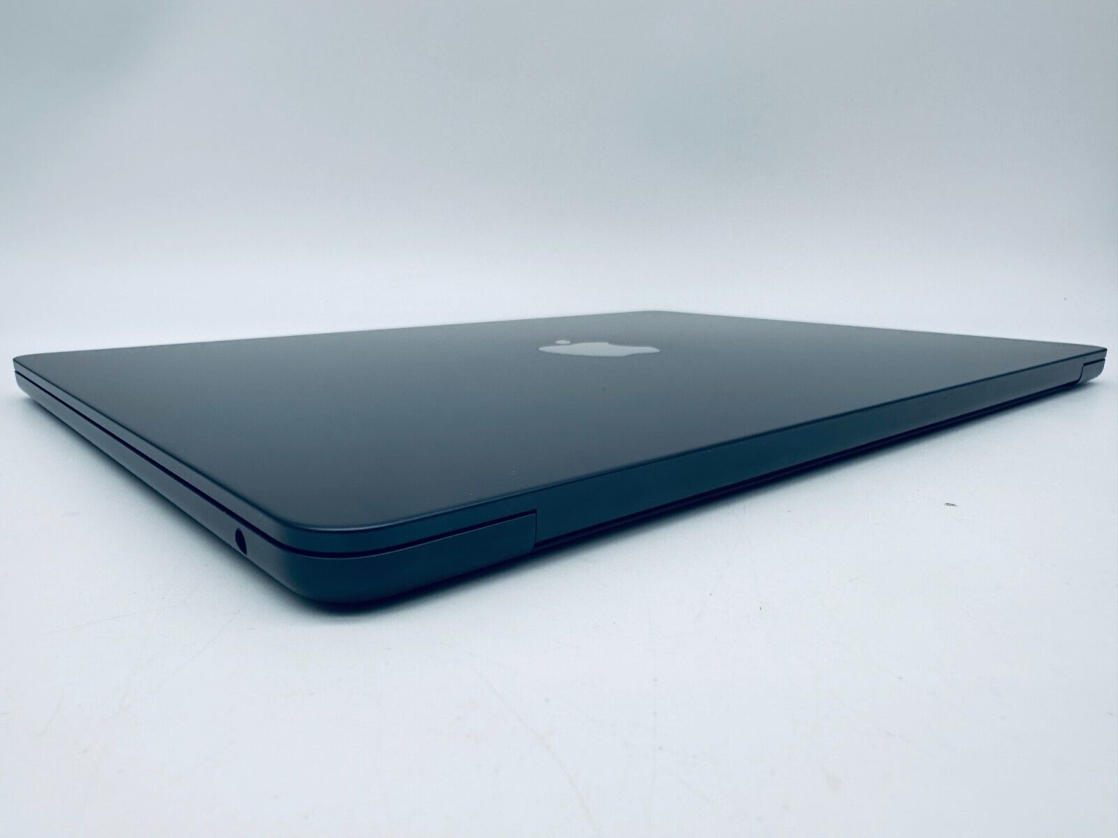Apple M3 MacBook Air 2024 13-Inch 8-Core CPU 10-Core GPU 16GB 512GB Mnd Blue