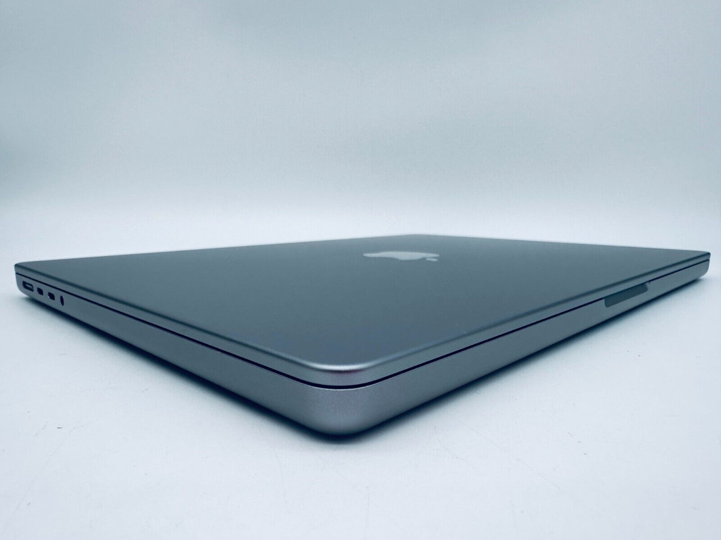 Apple MacBook Pro 14" M1 Pro 8-Core CPU 14-Core GPU 16GB 512GB SSD In Space Grey