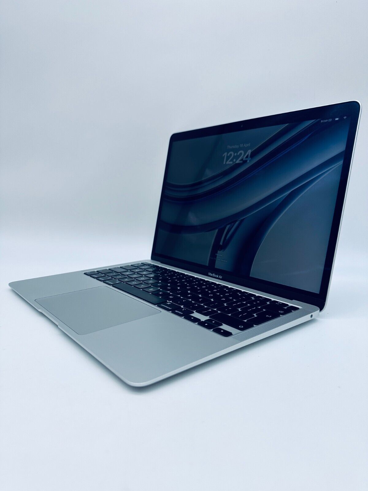 Apple MacBook Air 13" Retina M1 8-Core CPU 7-Core GPU 8GB Ram 256GB SSD Silver
