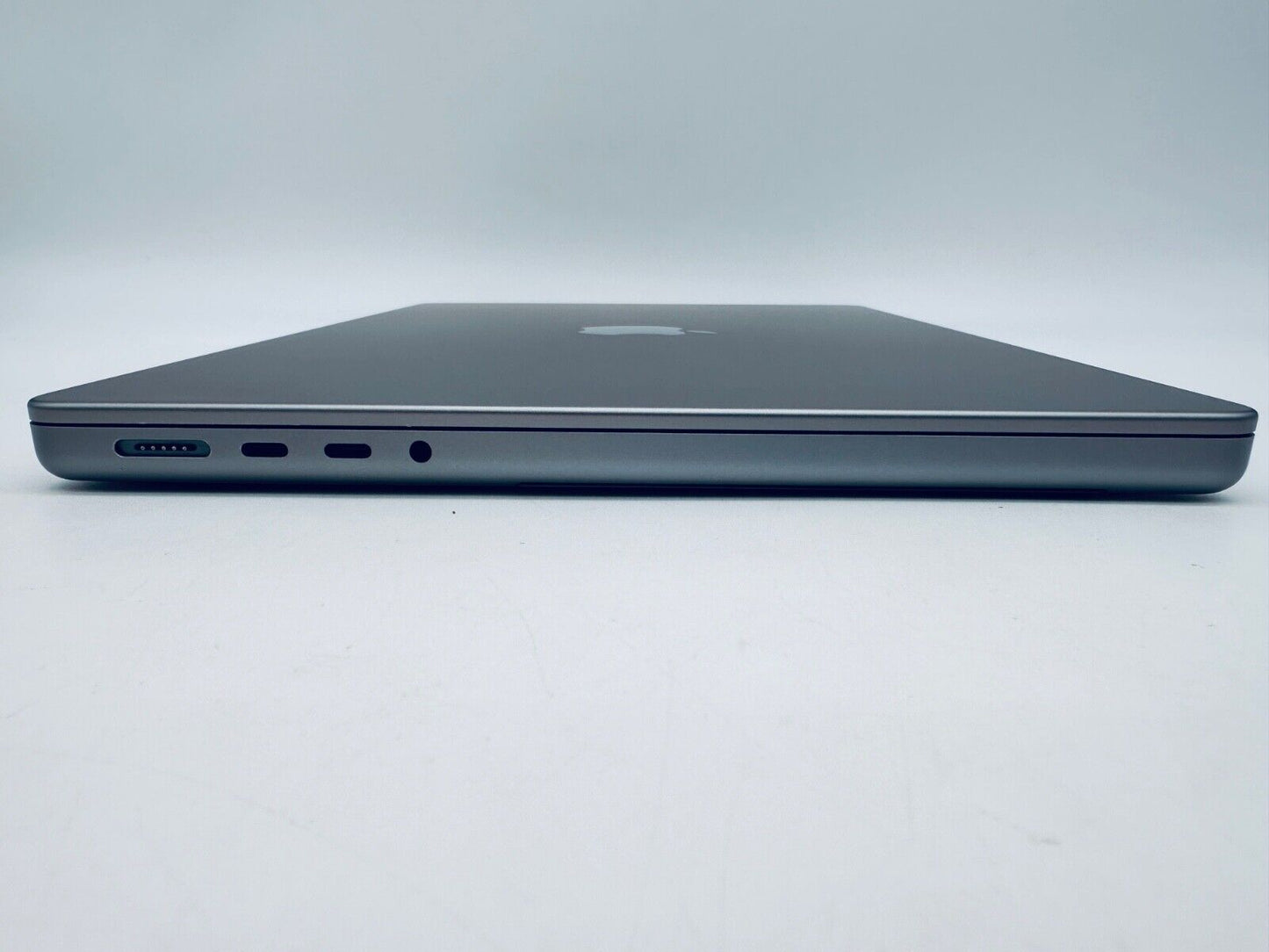 Apple MacBook Pro 14" 2021 M1 Max 10-Core CPU, 32-Core GPU 32GB 1TB SSD, Sp Grey