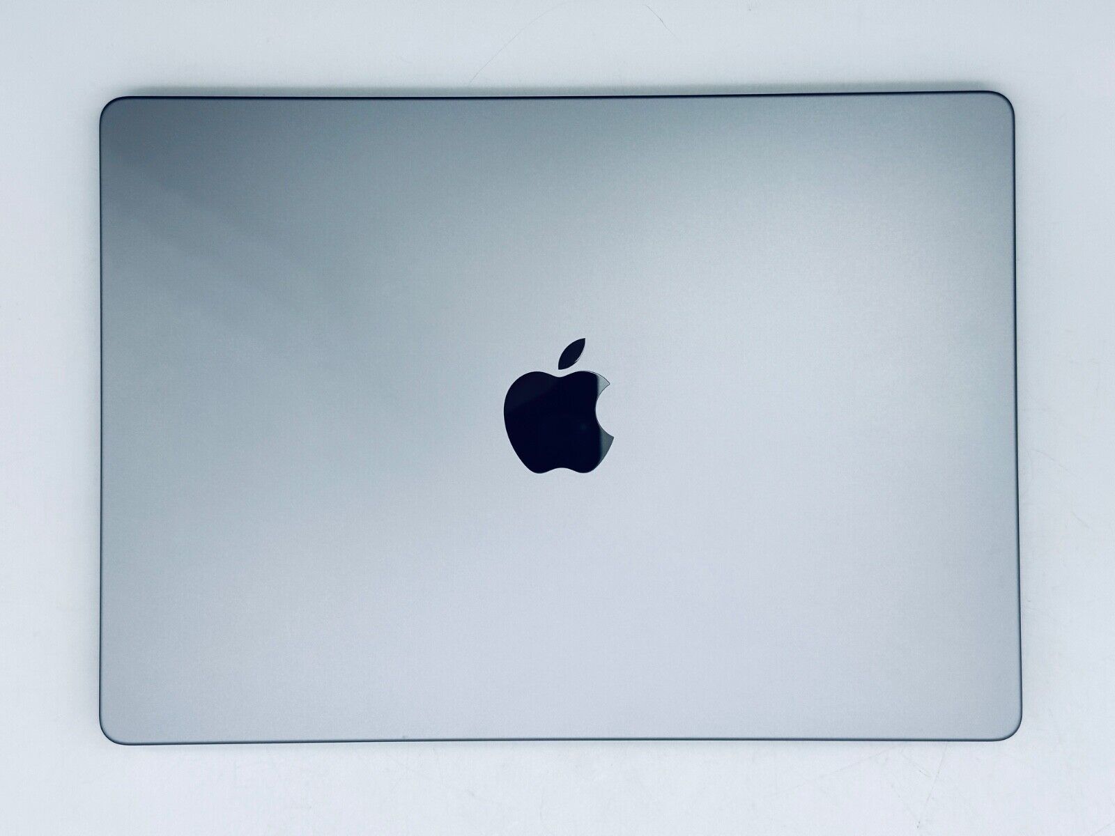 Apple MacBook Pro 14" M1 Pro 8-Core CPU 14-Core GPU 16GB 512GB SSD In Space Grey