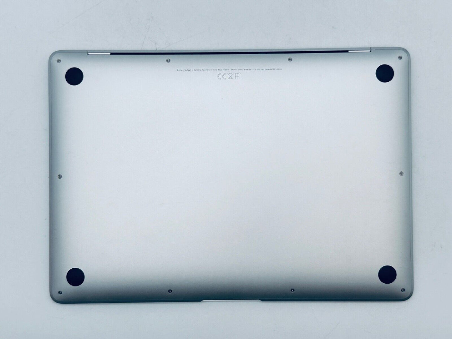 Apple MacBook Air 13-Inch Retina 2020 Intel i3 CPU, 8GB Ram 256GB SSD In Silver