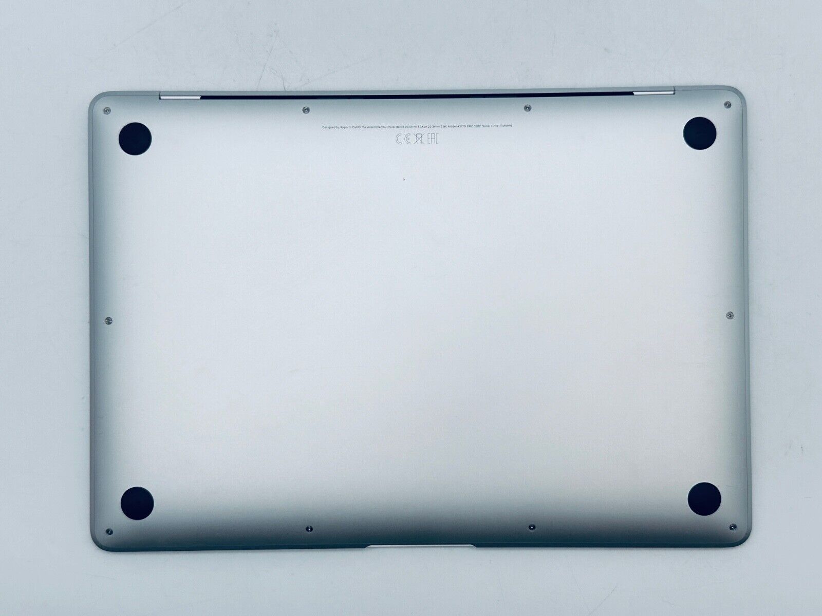 Apple MacBook Air 13-Inch Retina 2020 Intel i3 CPU, 8GB Ram 256GB SSD In Silver