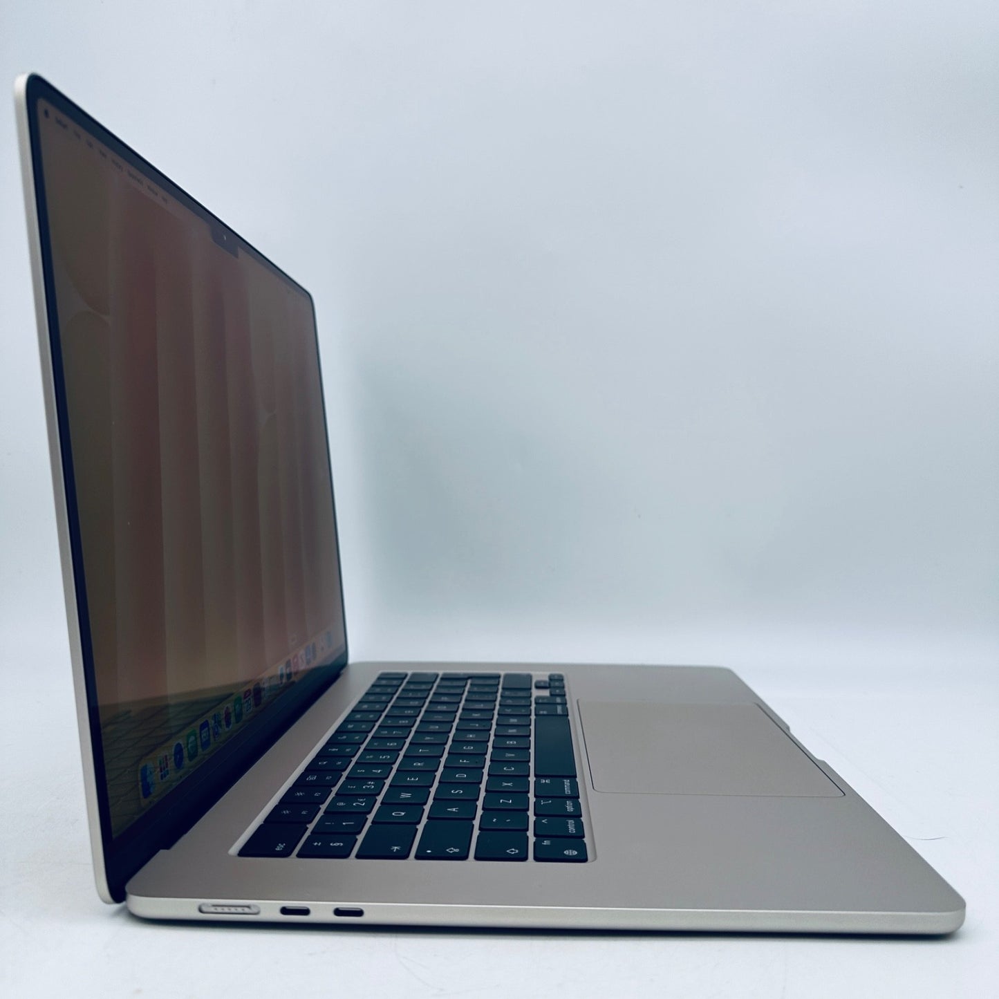 Apple MacBook Air 15-Inch M2 8-Core CPU 10-Core GPU 8GB 256GB In Starlight, Gold