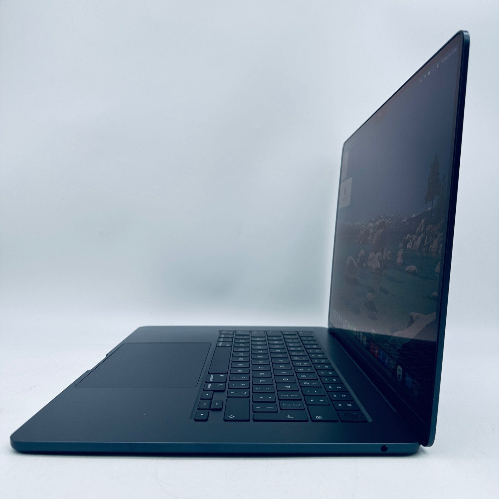 MacBook Air 15-Inch M2 8-Core CPU 10-Core GPU 8GB 512GB In MDN Blue + Warranty