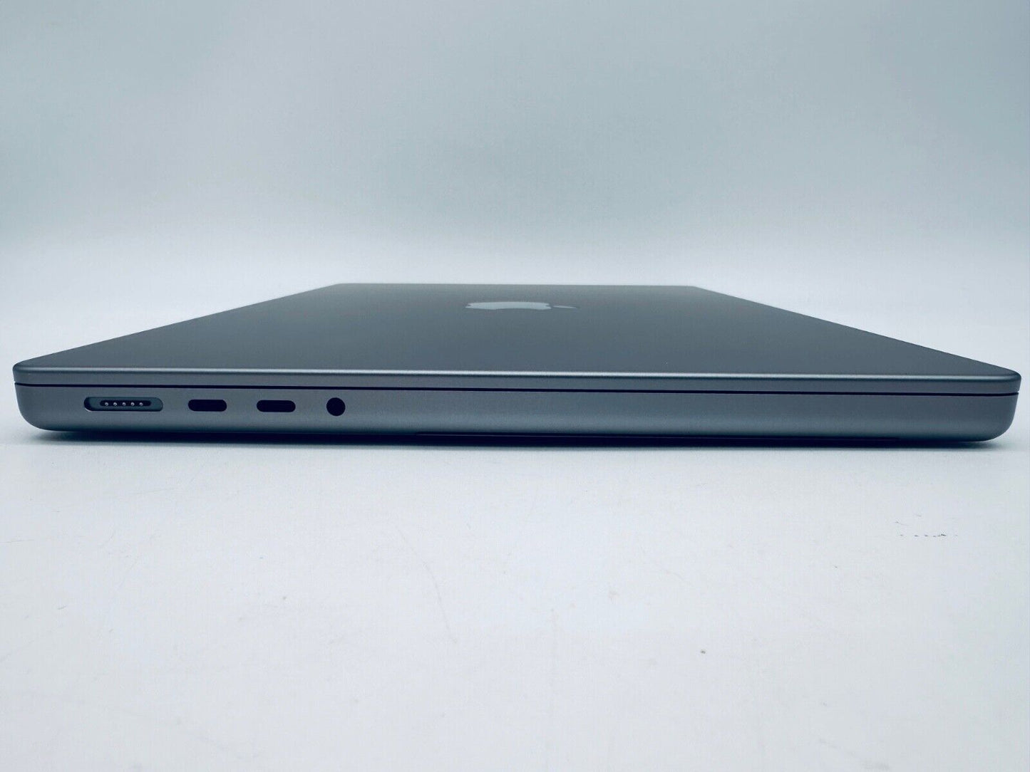 Apple MacBook Pro 14" M1 Pro 8-Core CPU 14-Core GPU 16GB 512GB SSD In Space Grey
