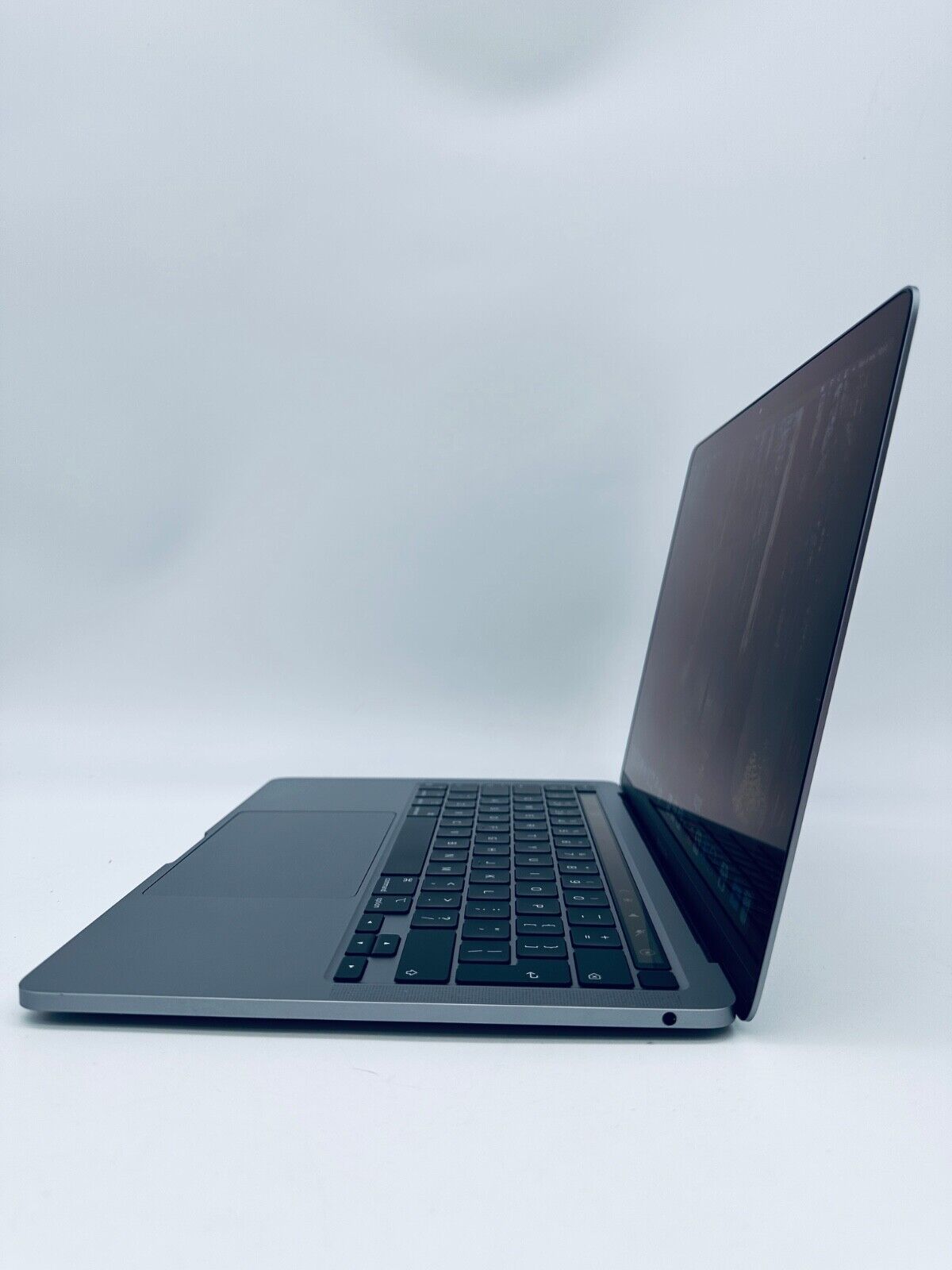 Apple M1 MacBook Pro 13-Inch Touch Bar 8-Core CPU 8-GPU 16GB Ram 512GB SSD Grey