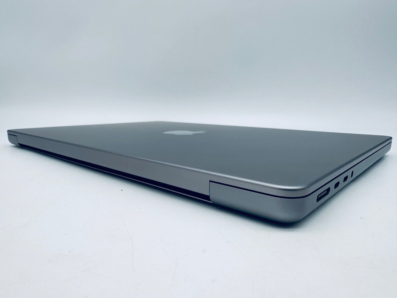 Apple MacBook Pro 14" 2021 M1 Max 10-Core CPU, 32-Core GPU 32GB 1TB SSD, Sp Grey