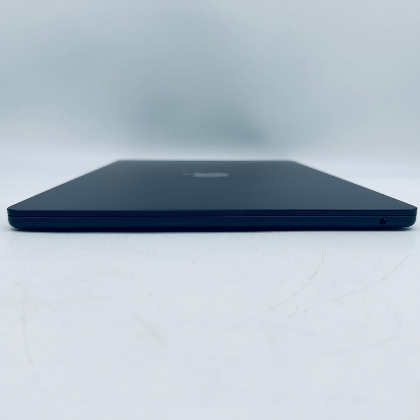 MacBook Air 15-Inch M2 8-Core CPU 10-Core GPU 8GB 512GB Midnight Blue + Warranty