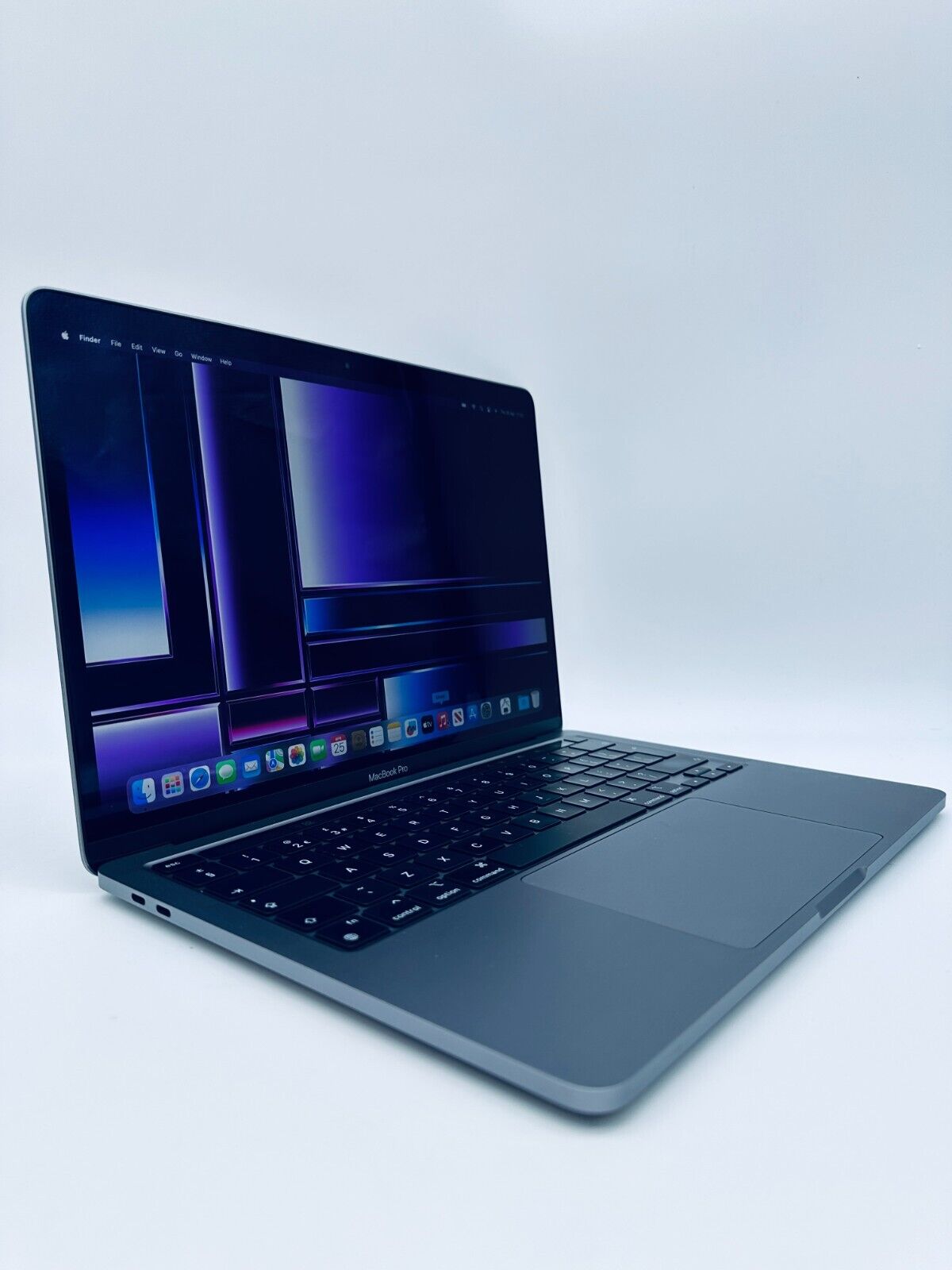 Apple MacBook Pro 13 M2 Touch Bar 8-Core CPU 10-GPU 8GB Ram 256GB SSD Space Grey
