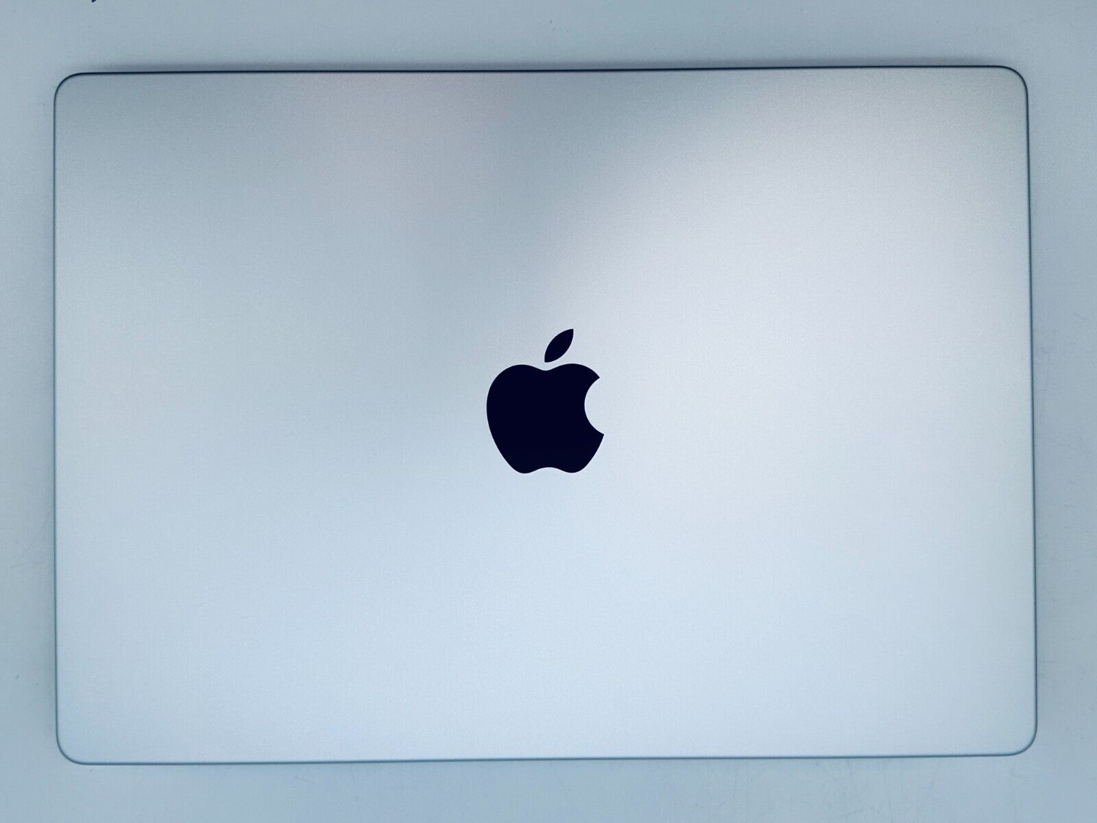 Apple MacBook Pro 14" 2023 M3 Pro 11-Core CPU 14-Core GPU 18GB 512GB SSD Silver