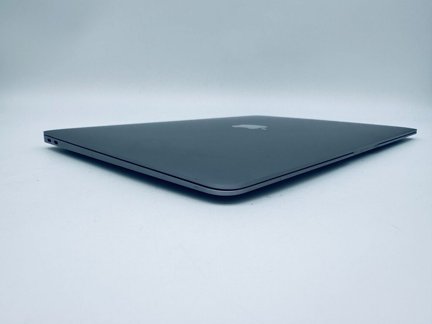 Apple MacBook Air 13" Retina M1 8-Core CPU 7-Core GPU 8GB Ram 256GB SSD Sp Grey