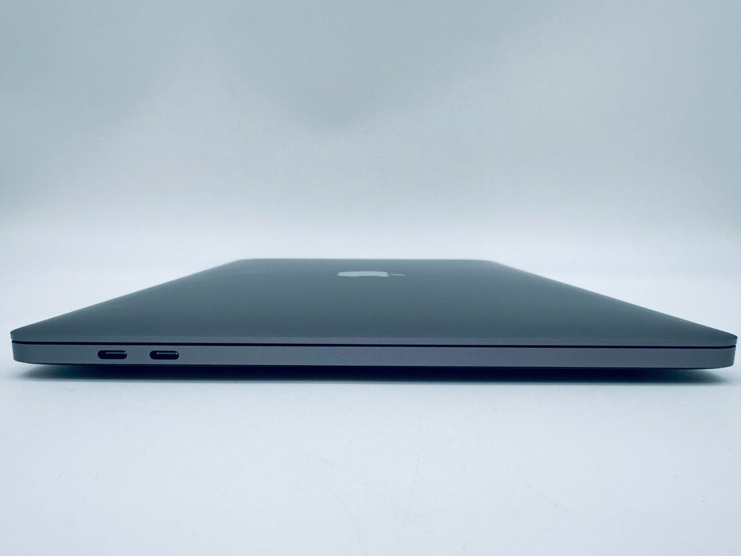 Apple MacBook Pro 13 M2 Touch Bar 8-Core CPU 10-GPU 8GB Ram 256GB SSD Space Grey