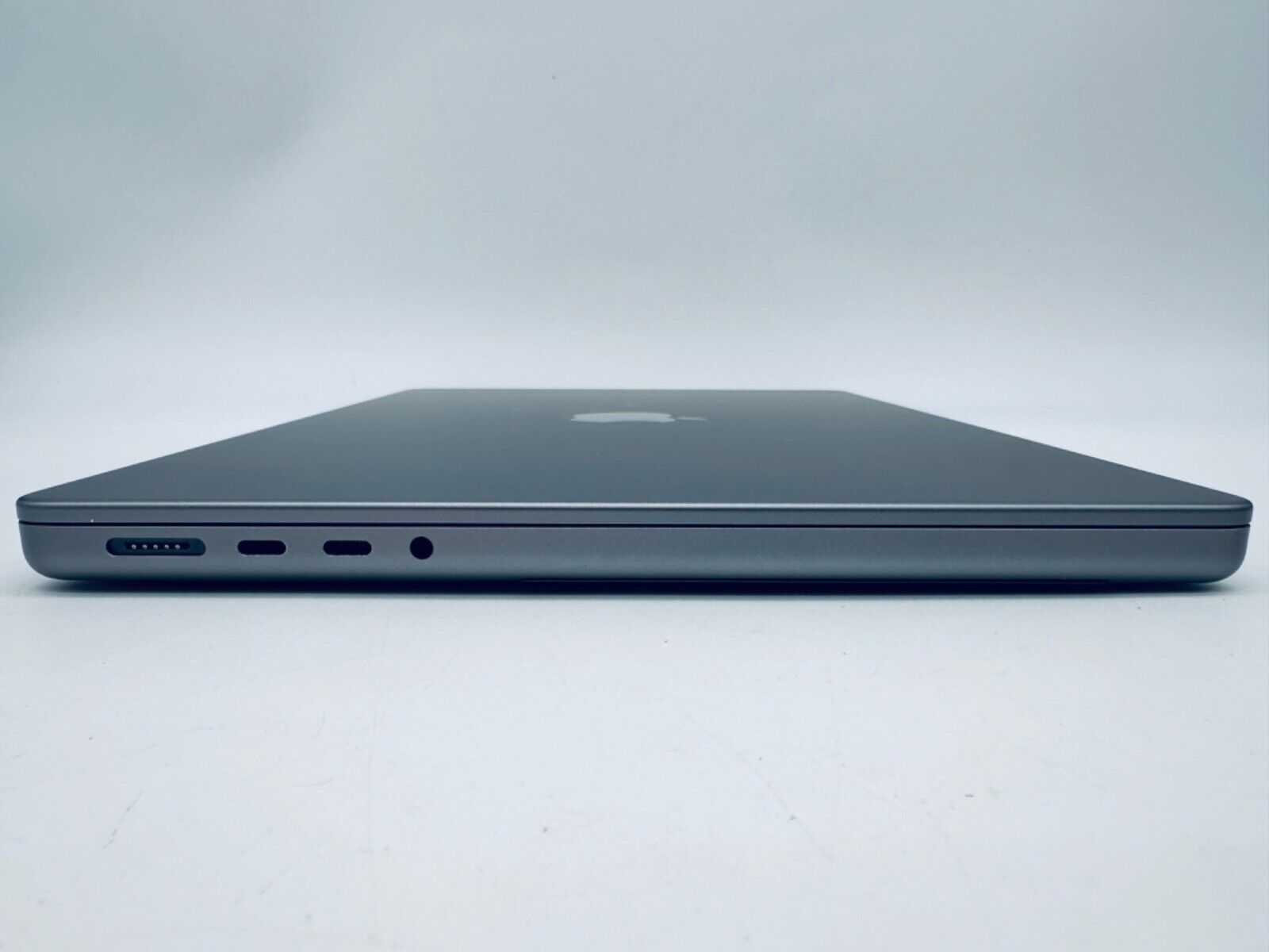 Apple MacBook Pro 14" 2023 M2 Pro 10-Core CPU 16-Core GPU 32GB 512GB Space Grey