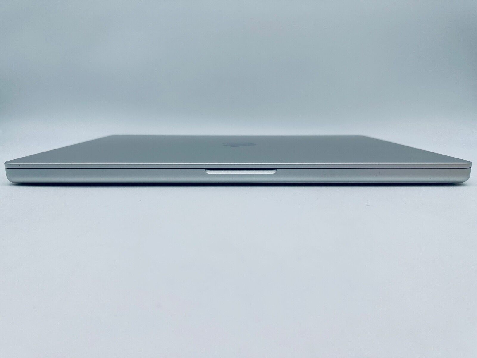 Apple MacBook Pro 16" 2021 M1 Max 10-Core CPU, 32-Core GPU 32GB 4TB SSD Silver