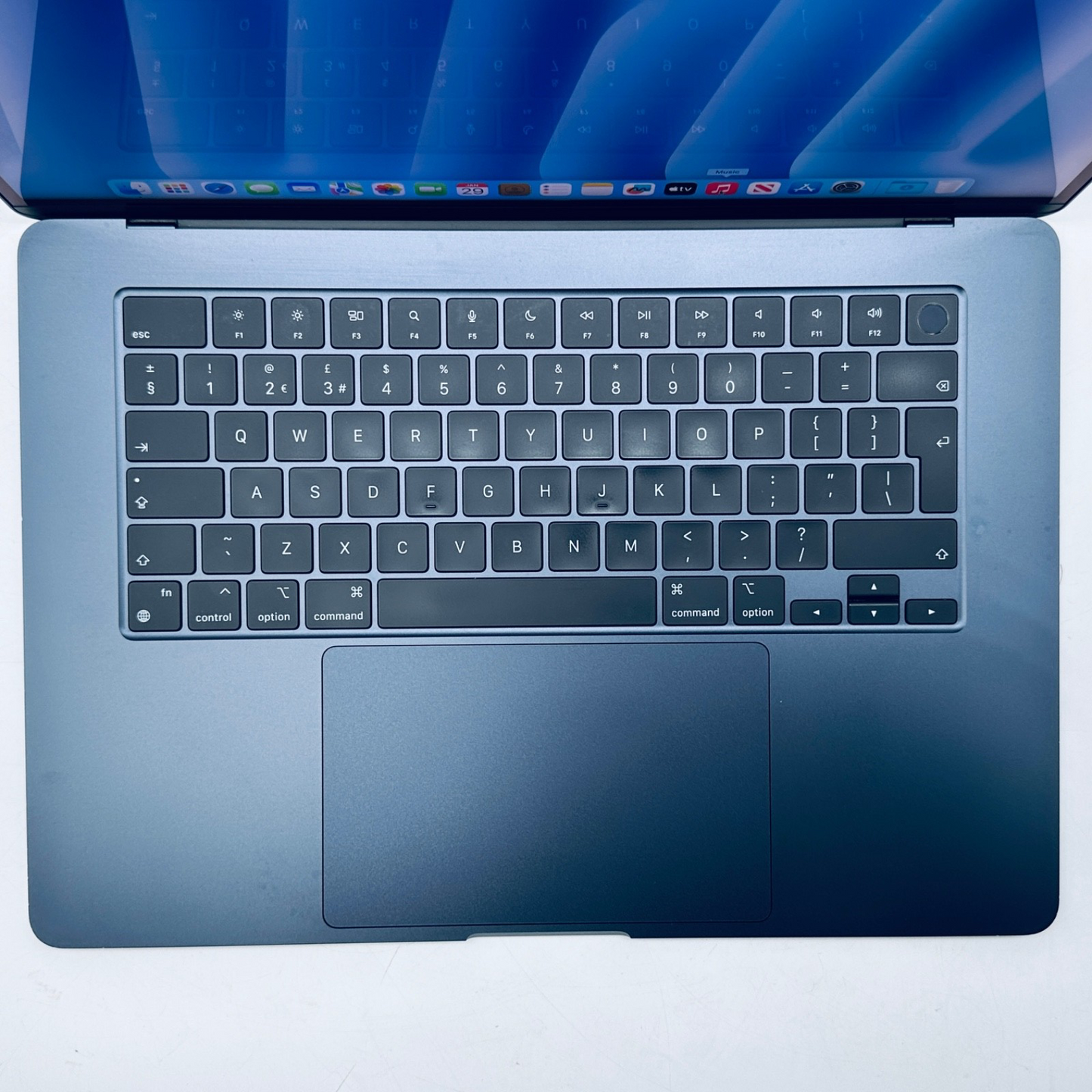 Apple MacBook Air 15-Inch M2 8-Core CPU 10-Core GPU 16GB 1TB SSD Midnight Blue