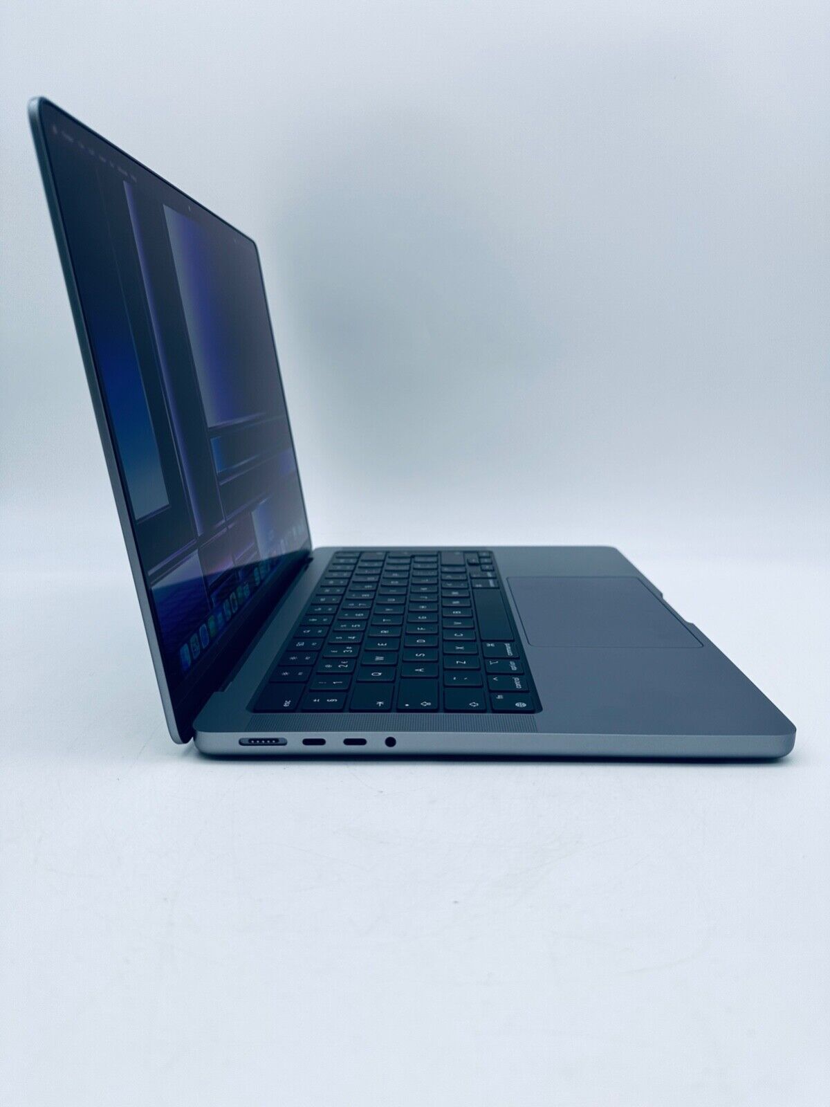 Apple MacBook Pro 14" 2021 M1 Pro 10-Core CPU, 16-Core GPU 16GB, 1TB SSD