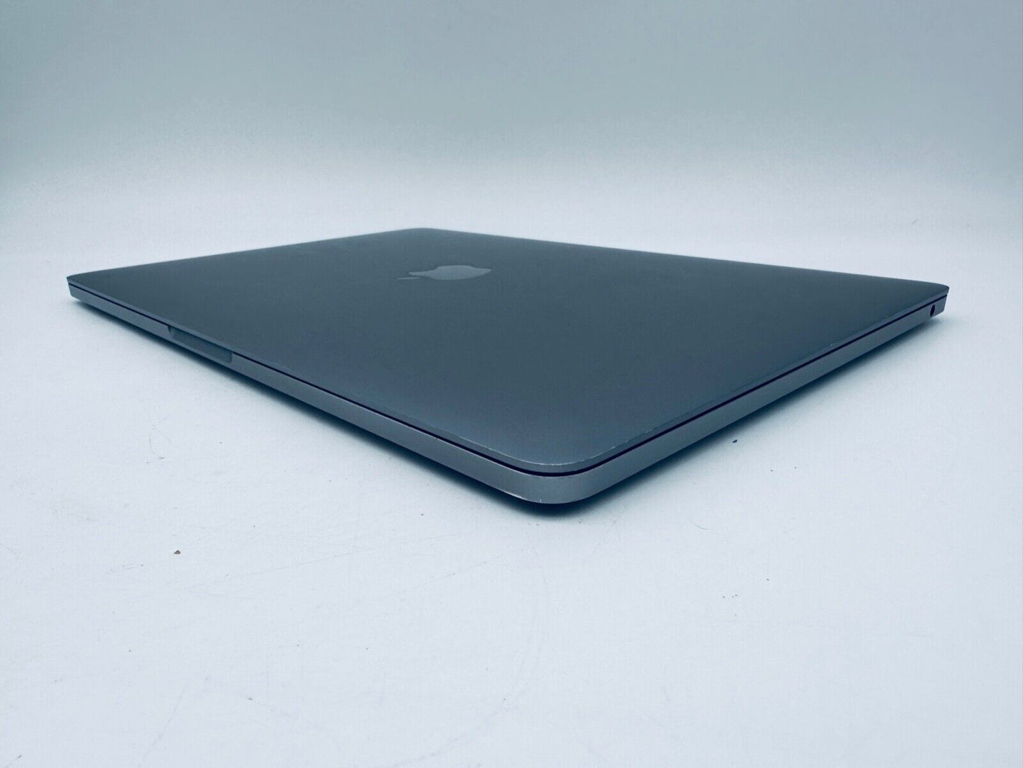 Apple MacBook Pro 13" 2017 Intel Core i5 2.3Ghz 16GB 512GB SSD In Space Grey