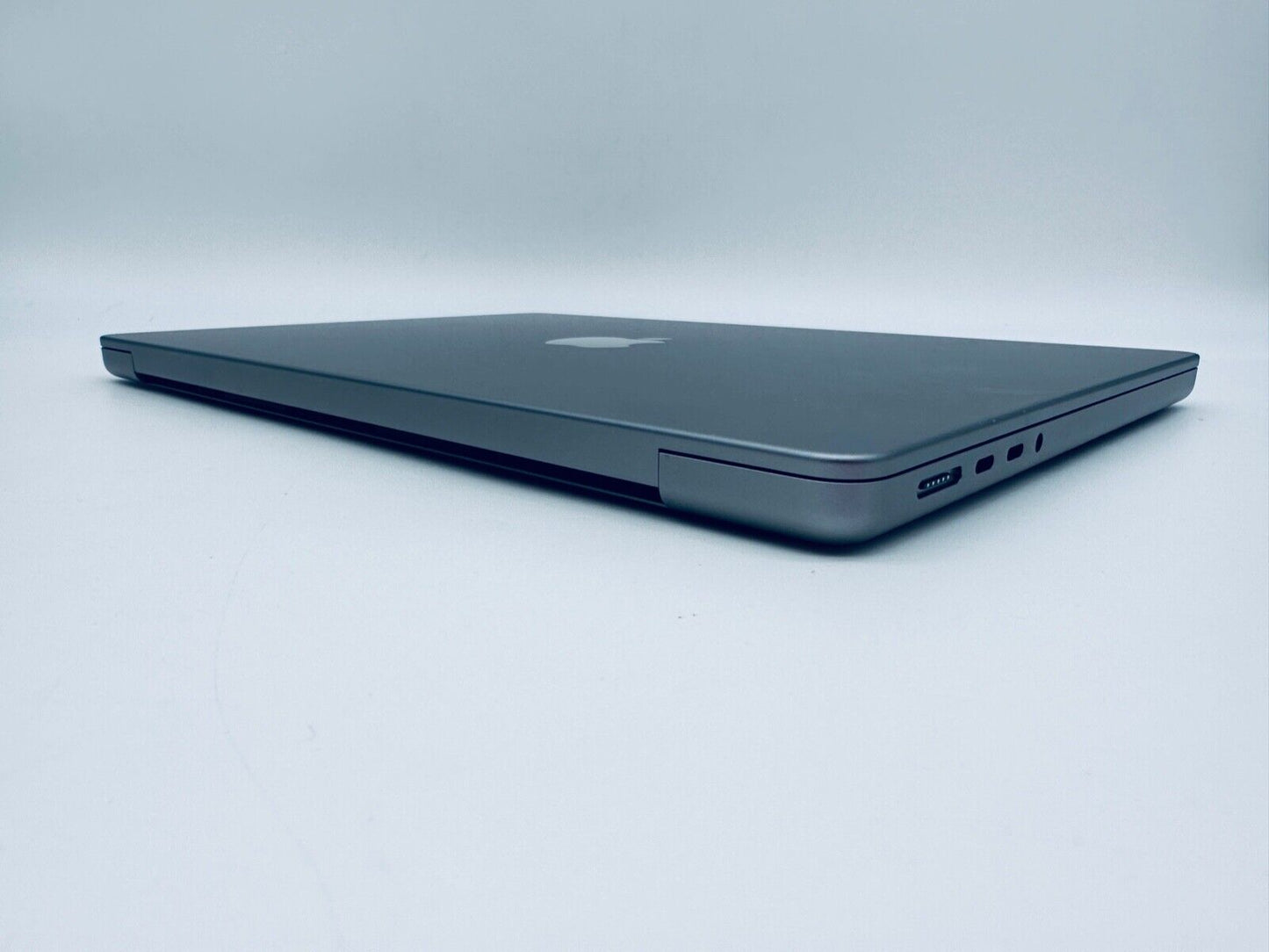 Apple MacBook Pro 14" 2023 M2 Max 12-Core CPU 30-Core GPU 32GB 1TB