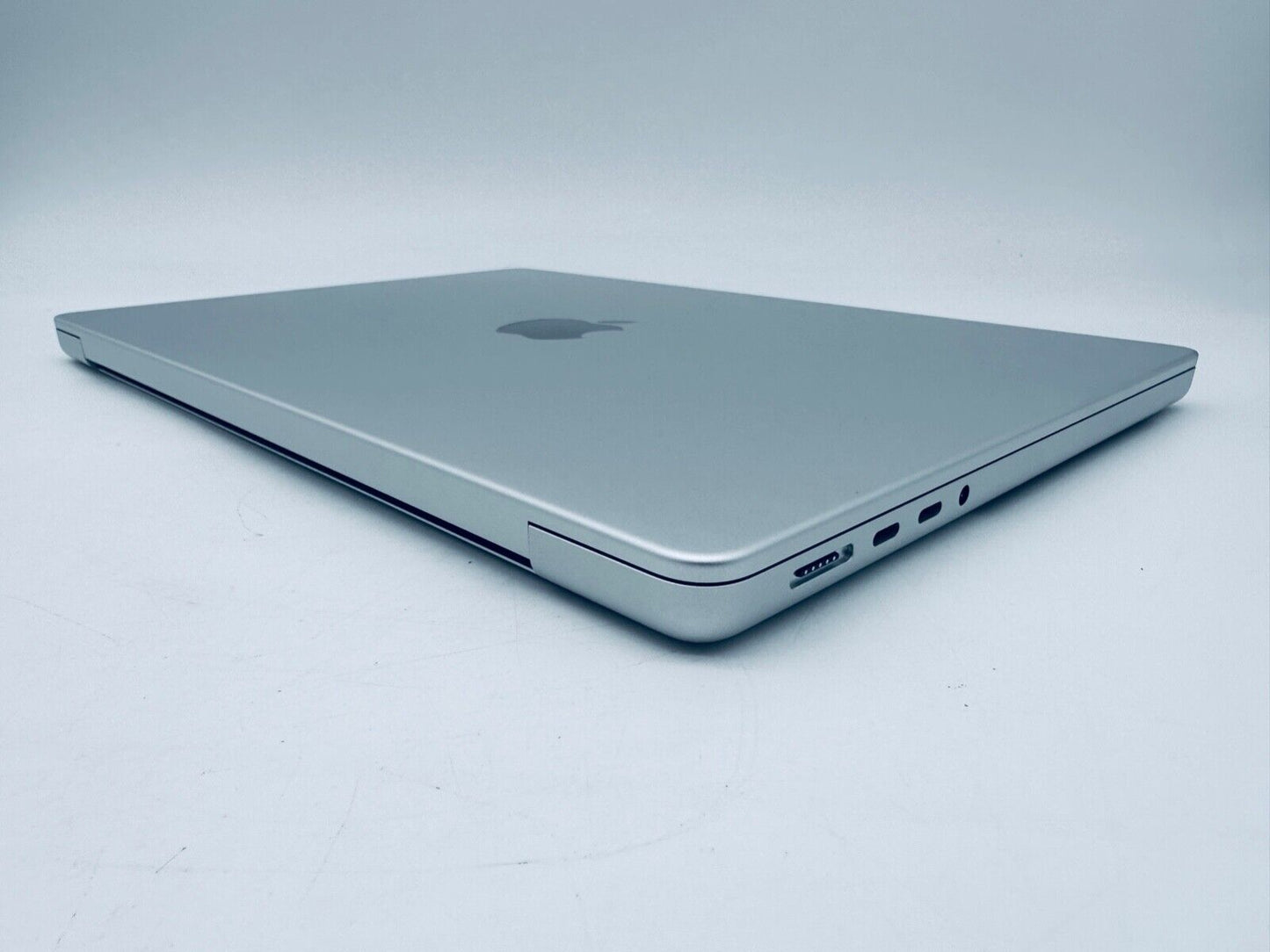 Apple MacBook Pro 14" 2023 M2 Max 12-Core CPU, 30-Core GPU 32GB 1TB, Silver