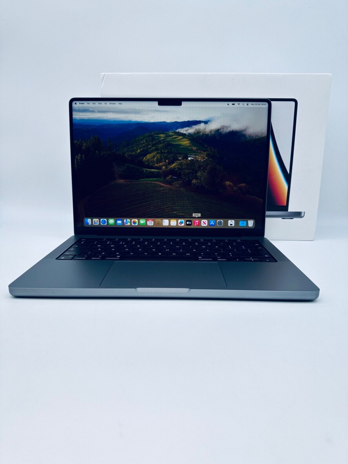 Apple MacBook Pro 14" 2021 M1 Pro 8-Core CPU 14-Core GPU 16GB 512G