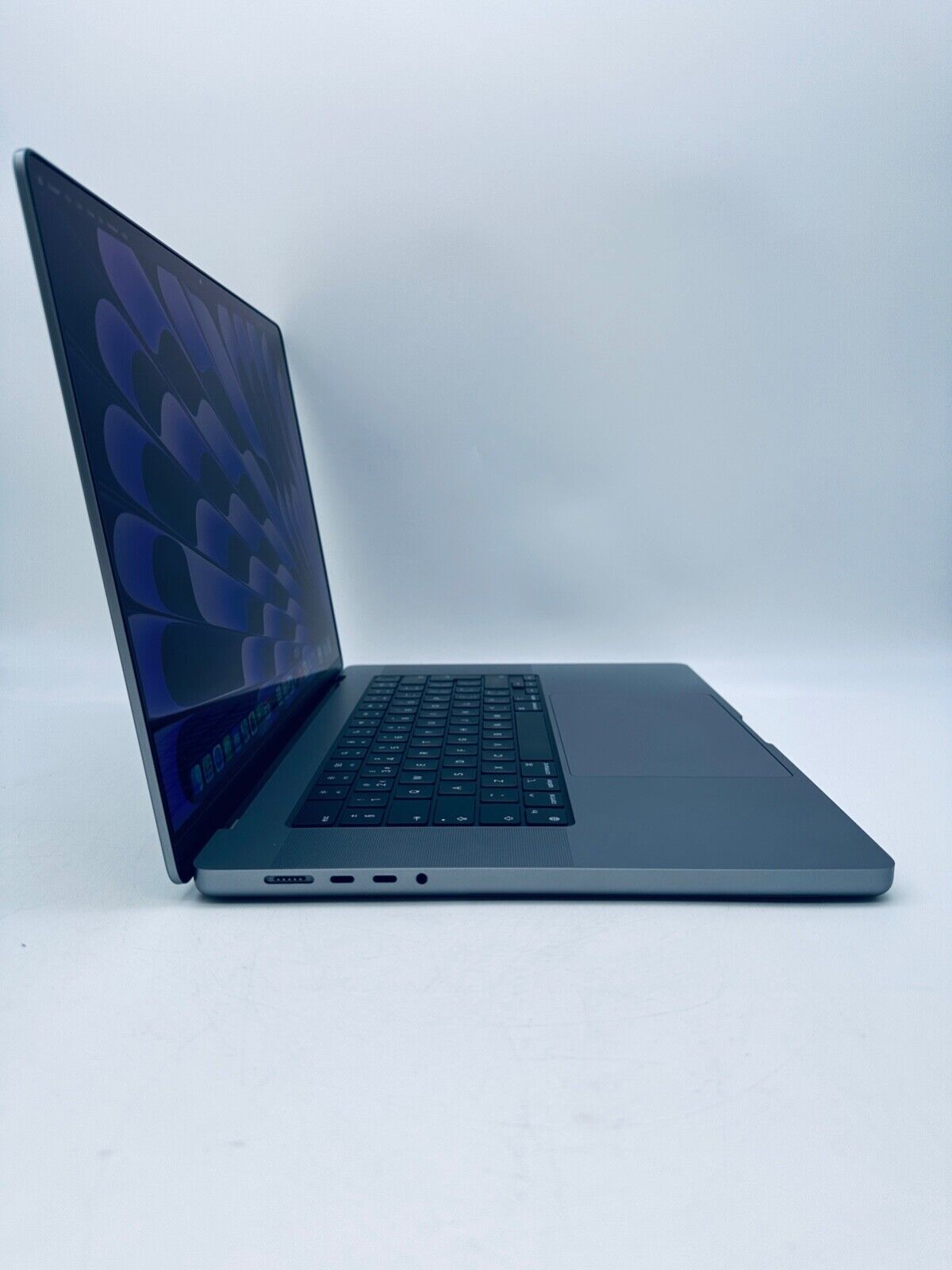 Apple MacBook Pro 16" 2023 M2 Pro 12-Core CPU, 19-Core GPU 32GB 512GB SSD