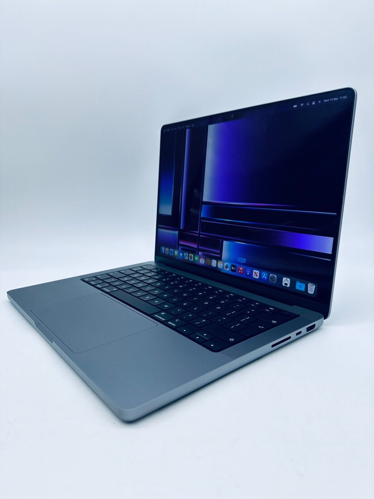 Apple MacBook Pro 14" 2021 M1 Pro 10-Core CPU, 16-Core GPU 16GB, 1TB SSD