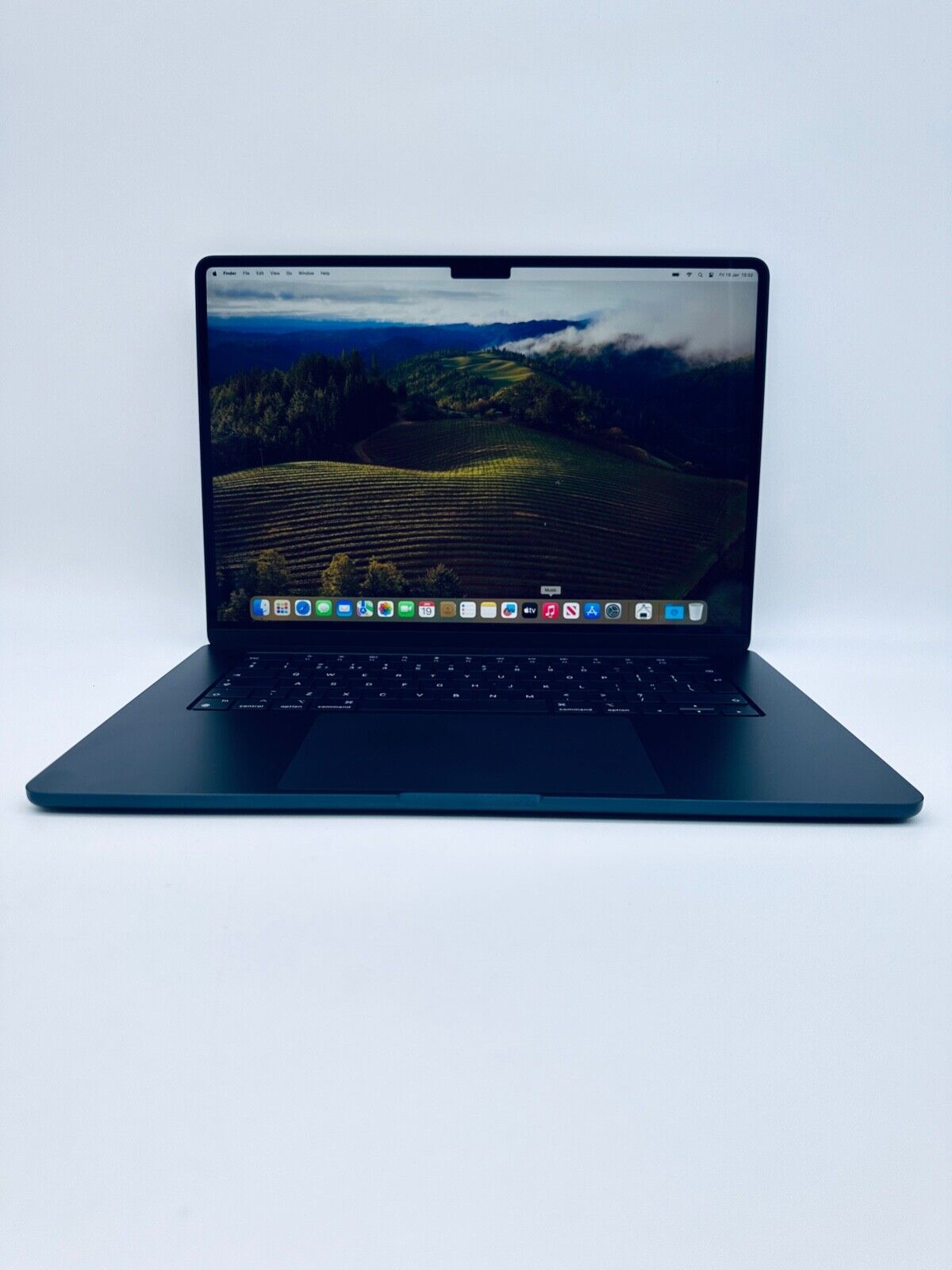 Apple MacBook Air 15.3" M2 8-Core CPU 10-Core GPU 8GB RAM 256GB