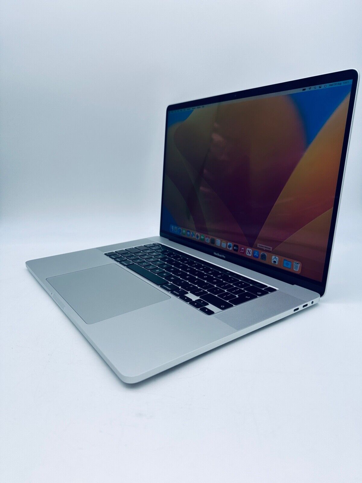 Apple MacBook Pro 16" 2019 Touch Bar ID i9 8-Core 2.4Ghz 32GB 512GB SSD