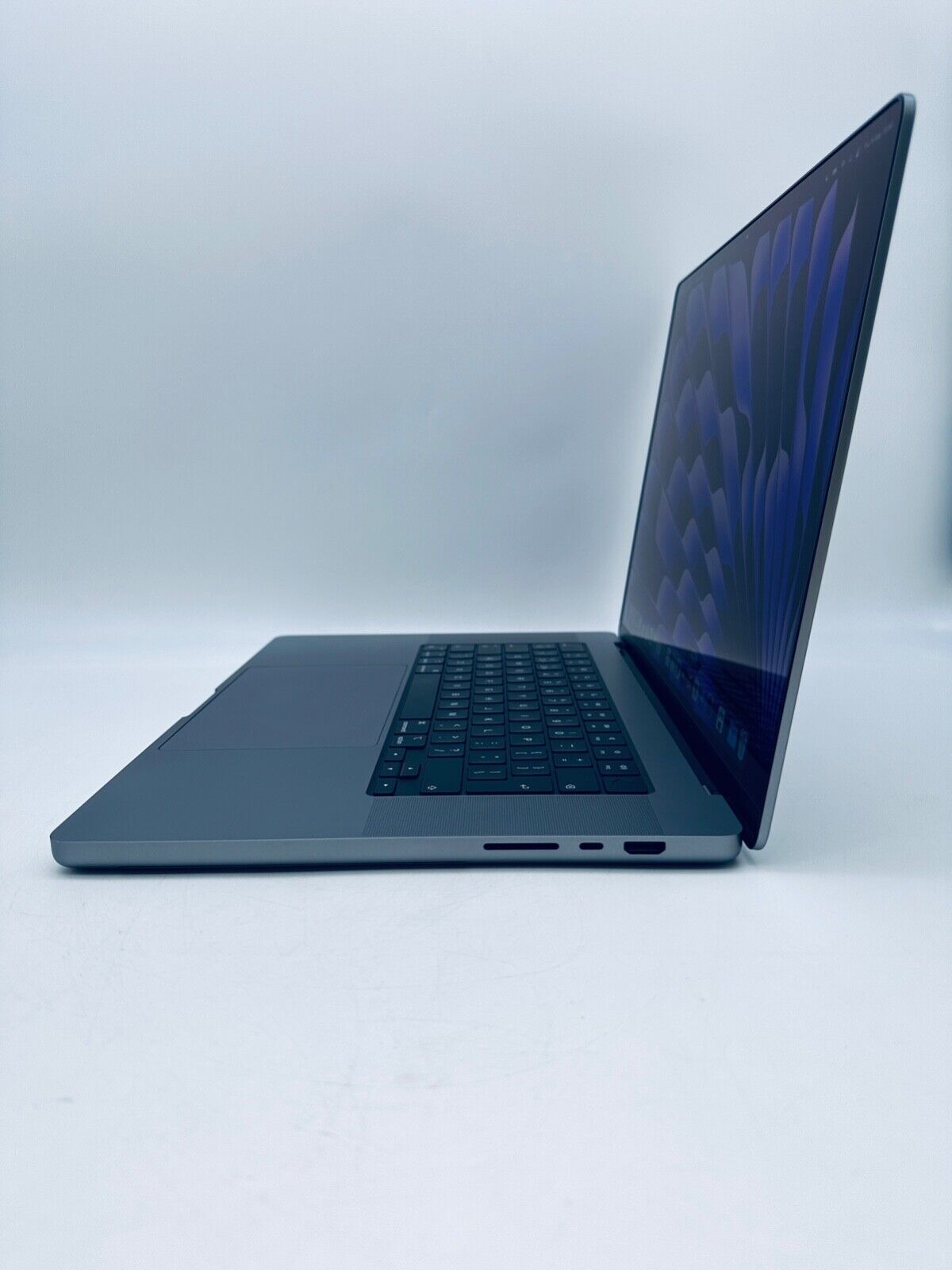 Apple MacBook Pro 16" 2023 M2 Pro 12-Core CPU, 19-Core GPU 32GB 512GB SSD
