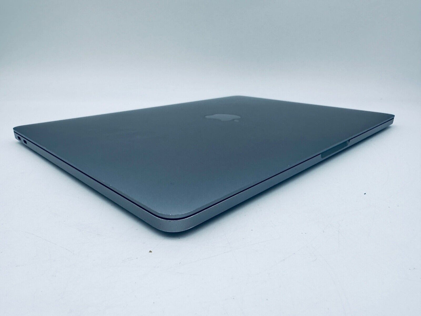 Apple MacBook Pro 13" 2017 Intel Core i5 2.3Ghz 16GB 512GB SSD In Space Grey