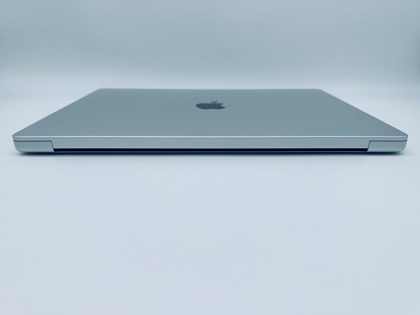Apple MacBook Pro 16" 2021 M1 Pro 10-Core CPU 16-Core GPU 16GB 512GB SSD