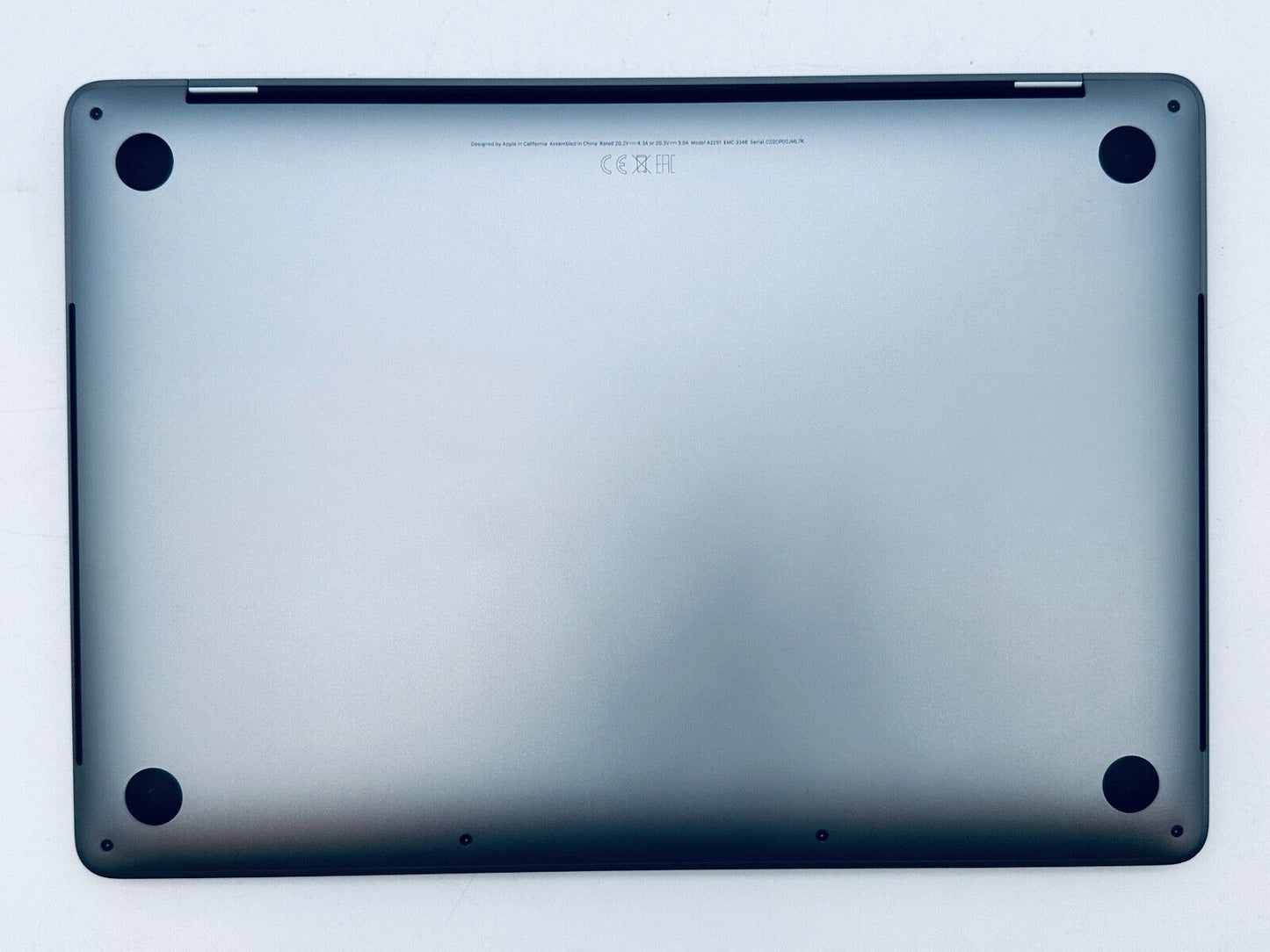 Apple MacBook Pro 13" 2020 Touch Bar Quad Core i7 2.3Ghz 32GB 2TB SSD