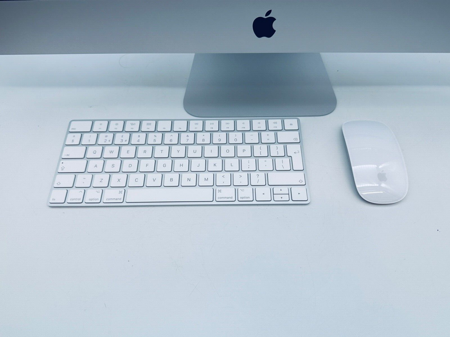 Apple iMac 27" 5K Retina Screen 2020 Intel i7 3.8Ghz 8-Core 64GB Ram 512GB SSD