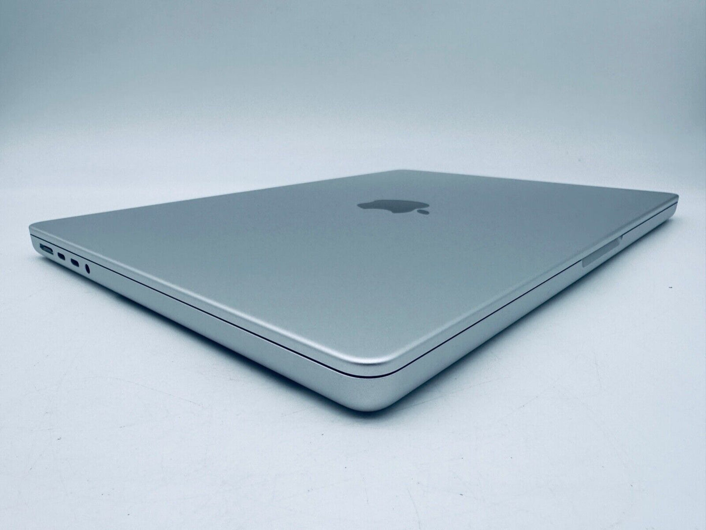 Apple MacBook Pro 14" 2023 M2 Max 12-Core CPU, 30-Core GPU 32GB 1TB, Silver