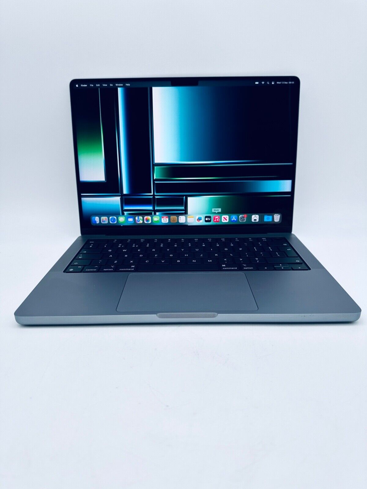 Apple MacBook Pro 14" 2021 M1 Max 10-Core CPU, 32-Core GPU, 64GB RAM, 512GB SSD