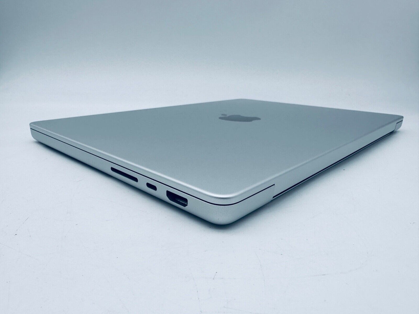 Apple MacBook Pro 14" 2023 M2 Max 12-Core CPU, 30-Core GPU 32GB 1TB, Silver