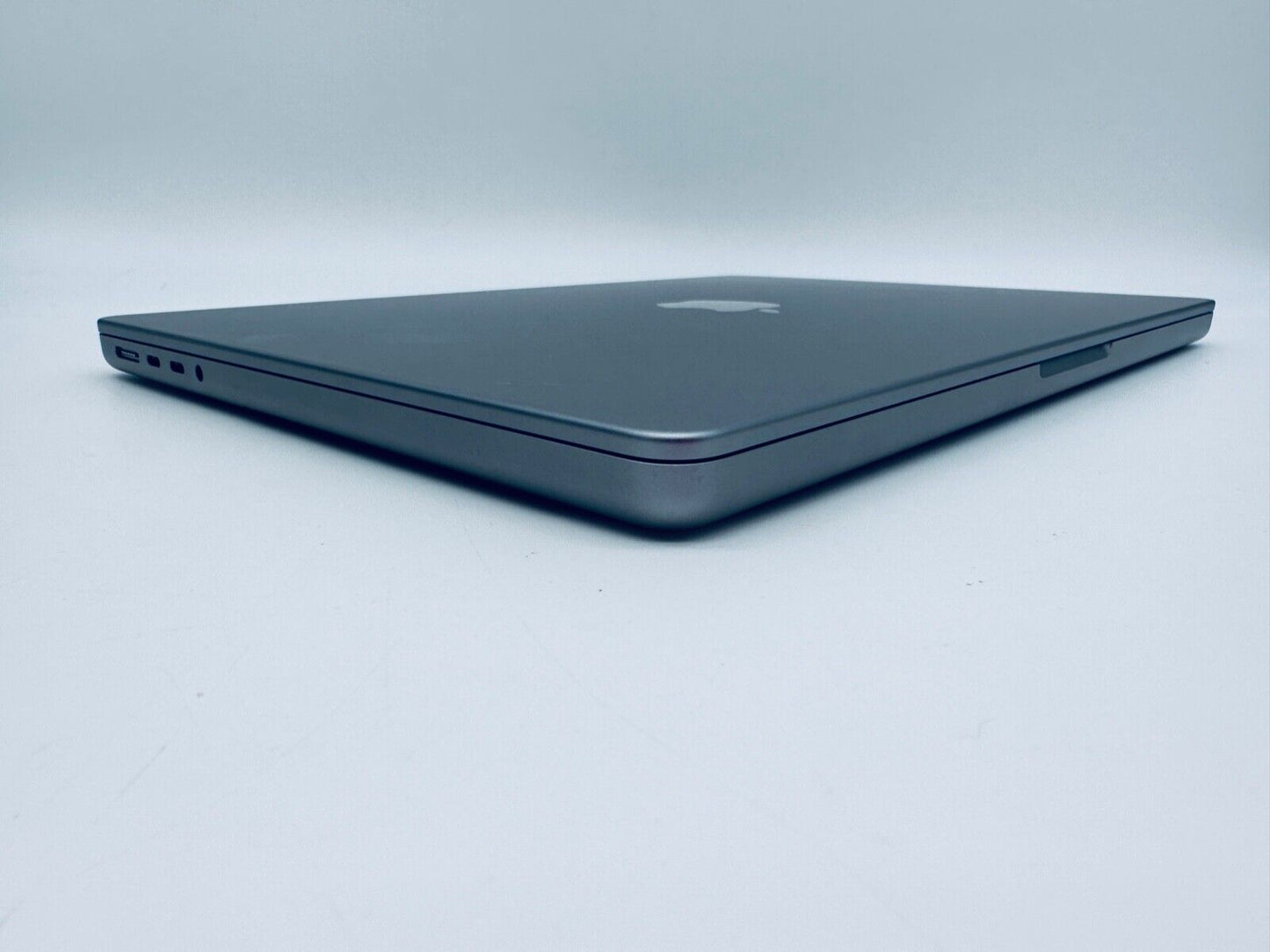 Apple MacBook Pro 14" 2023 M2 Max 12-Core CPU 30-Core GPU 32GB 1TB