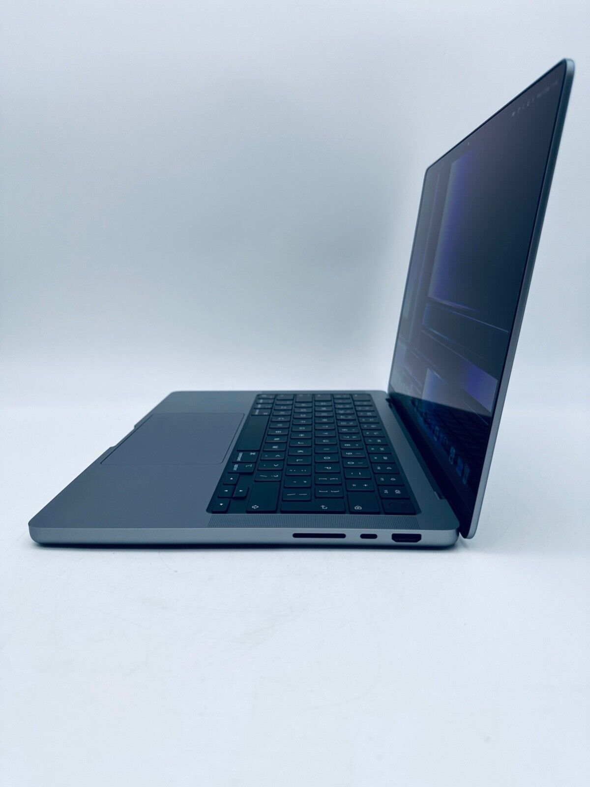 Apple MacBook Pro 14" 2021 M1 Pro 10-Core CPU, 16-Core GPU 16GB, 1TB SSD