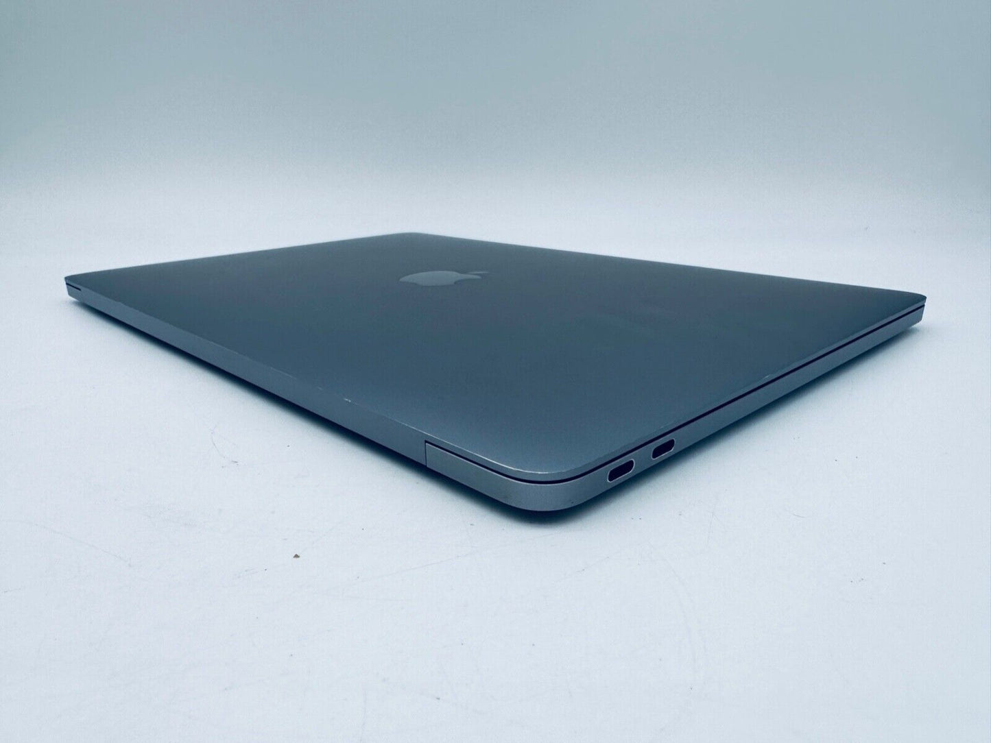 Apple MacBook Pro 13" 2017 Intel Core i5 2.3Ghz 16GB 512GB SSD In Space Grey