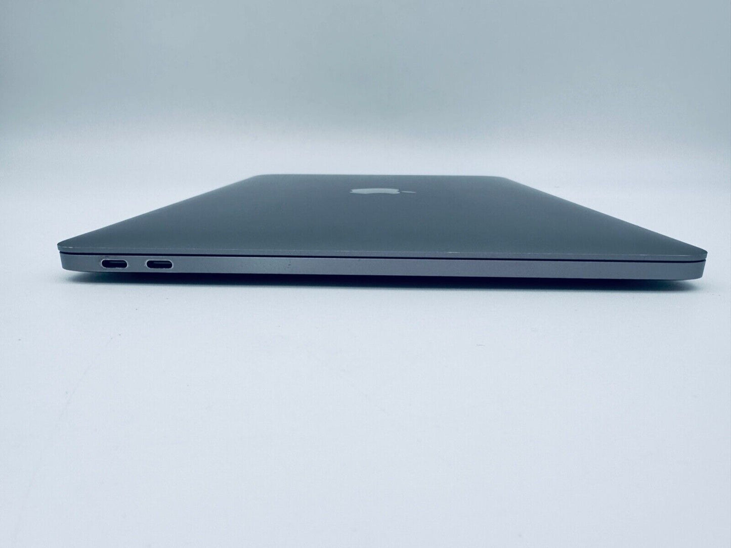 Apple MacBook Pro 13" Inch 2017 Core i7 2.5ghz, 16GB RAM, 1TB SSD
