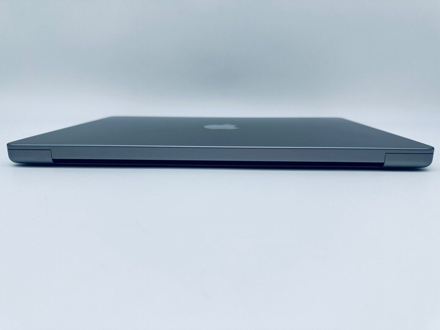 Apple MacBook Pro 14" 2021 M1 Pro 8-Core CPU 14-Core GPU 16GB 512G