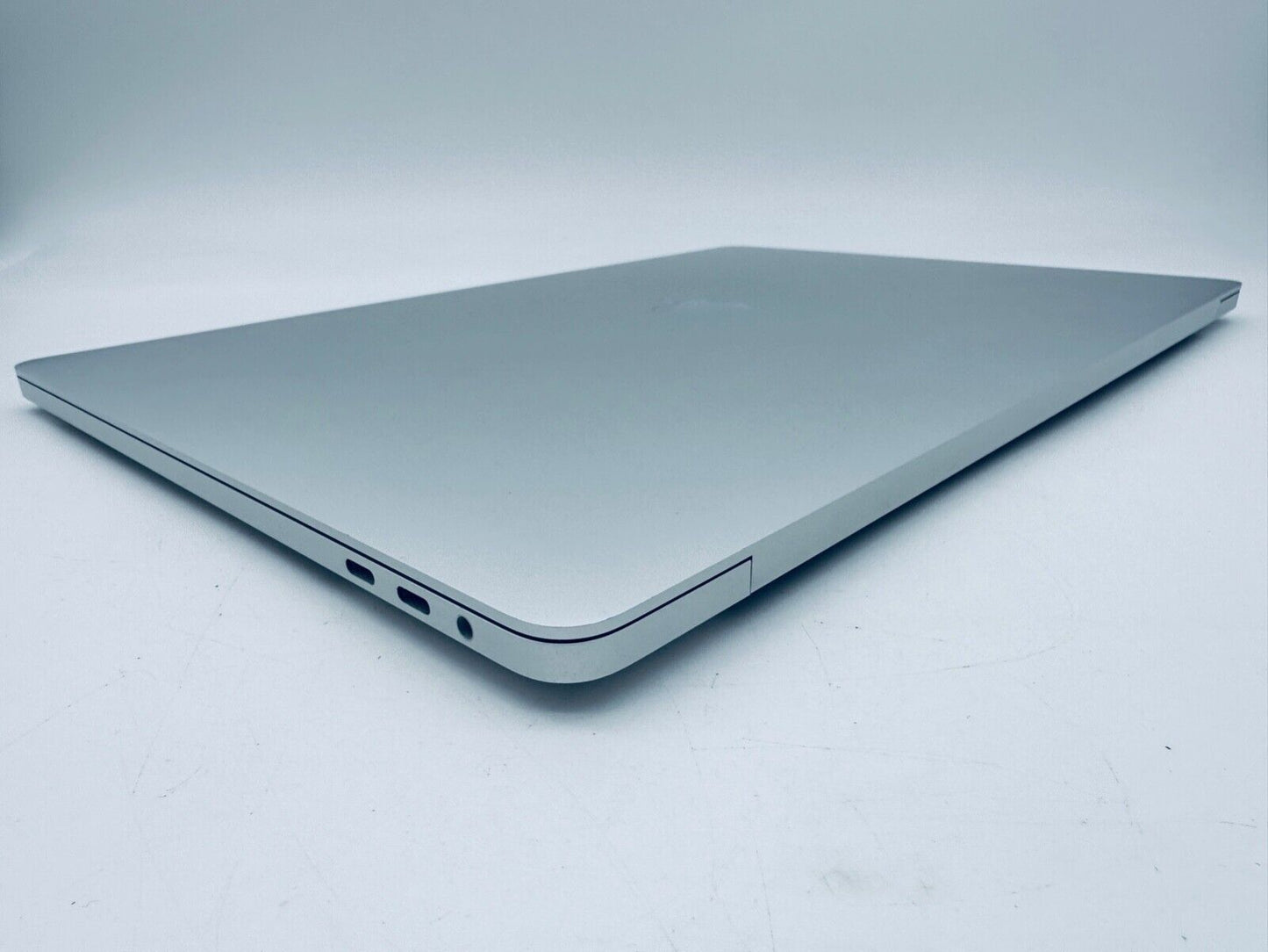 Apple MacBook Pro 16" 2019 Touch Bar ID i9 8-Core 2.4Ghz 32GB 512GB SSD