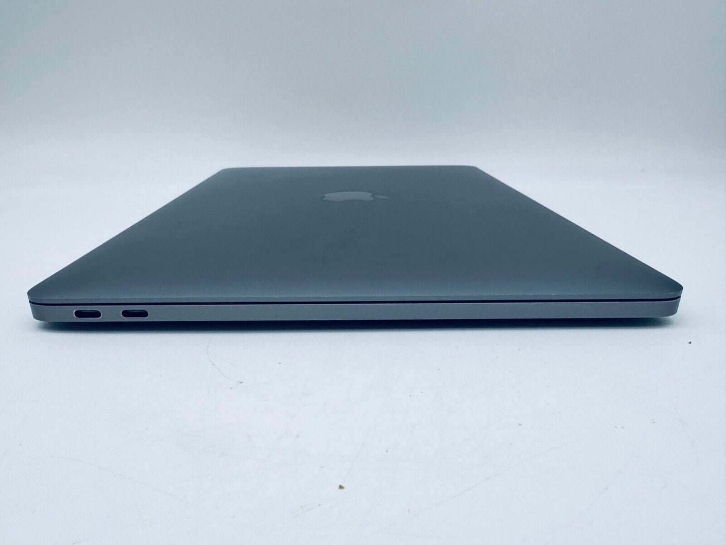 Apple MacBook Pro 13" 2017 Intel Core i5 2.3Ghz 16GB 512GB SSD In Space Grey