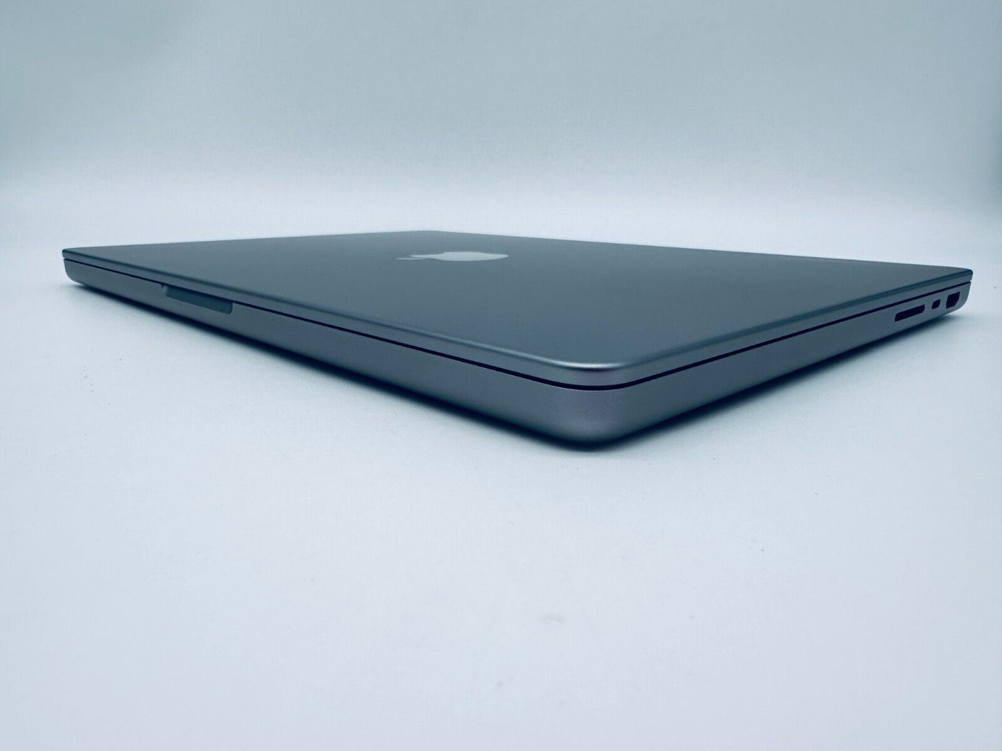 Apple MacBook Pro 14" 2023 M2 Pro 10-Core CPU 16-Core GPU 16GB Ram 512GB SSD