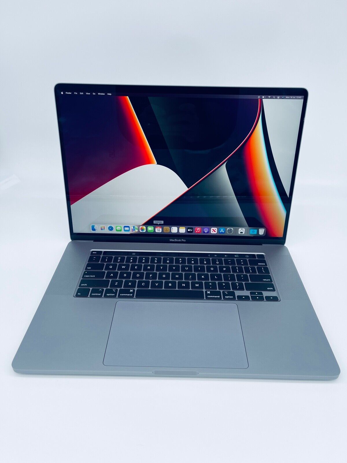 Apple MacBook Pro Retina 16" 2019 Touch Bar i9 8 Core 2.4Ghz 32GB 2TB SSD