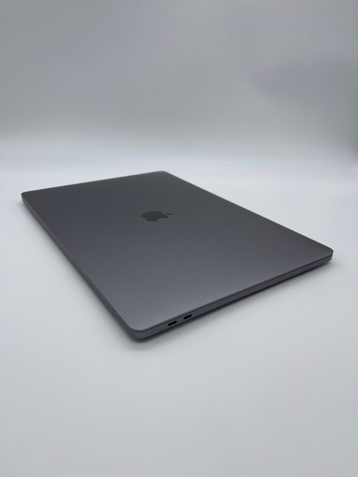 Apple MacBook Pro Retina 16" 2019 Touch Bar ID i9 8 Core 2.3Ghz 16GB 1TB