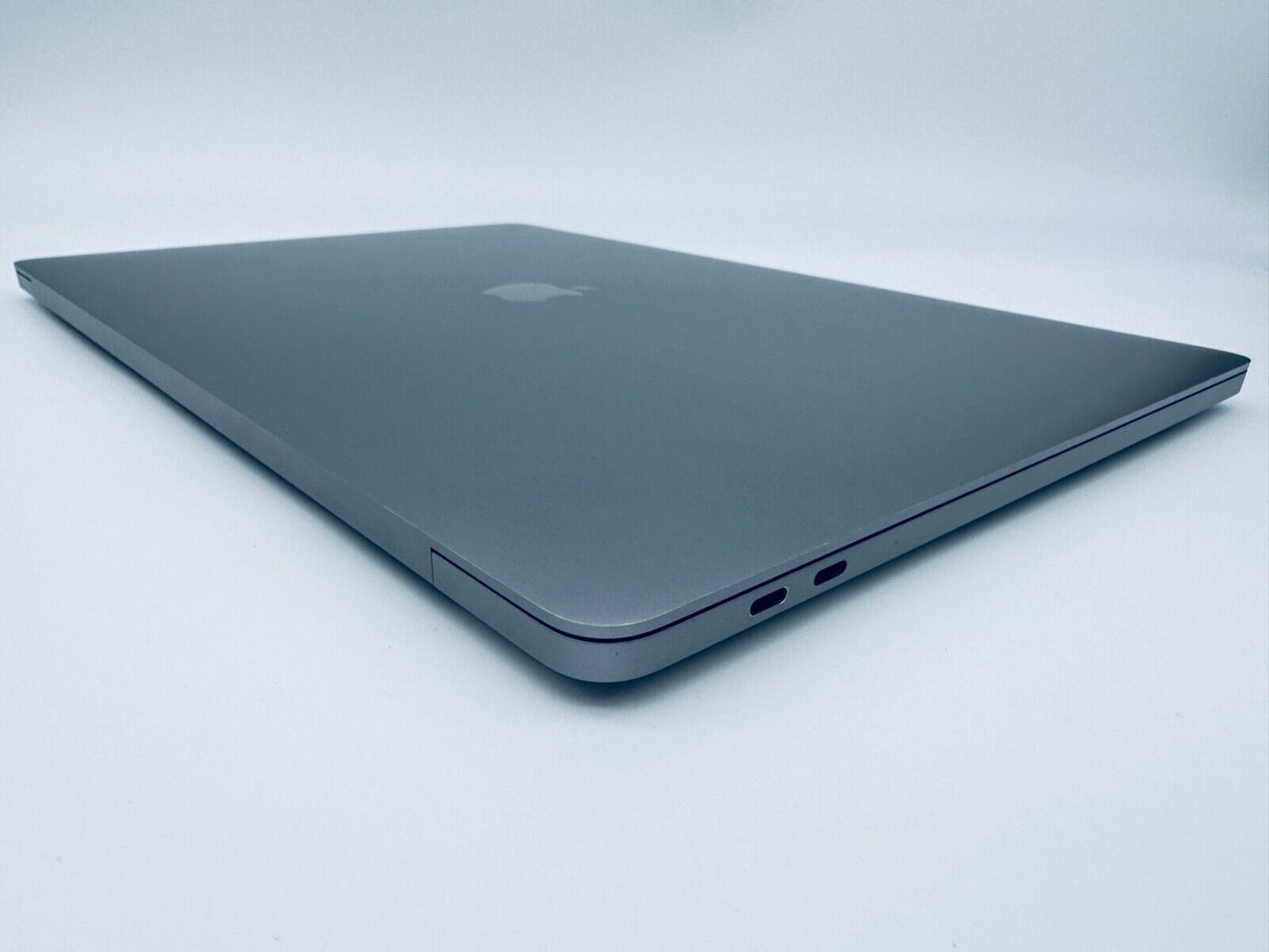Apple MacBook Pro Retina 16" 2019 Touch Bar i9 8-Core 2.3Ghz 16GB 1TB SSD